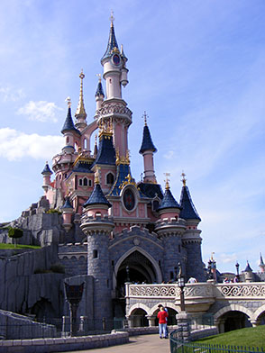 Csipkerózsika kastélya Disneylandben